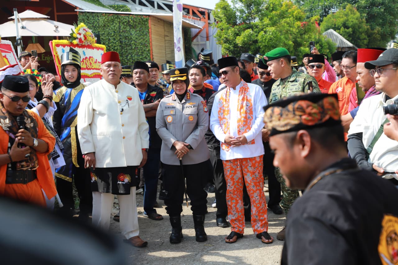 Lebaran Bekasi, Menjaga Identitas Budaya di Tengah Multikulturalisme