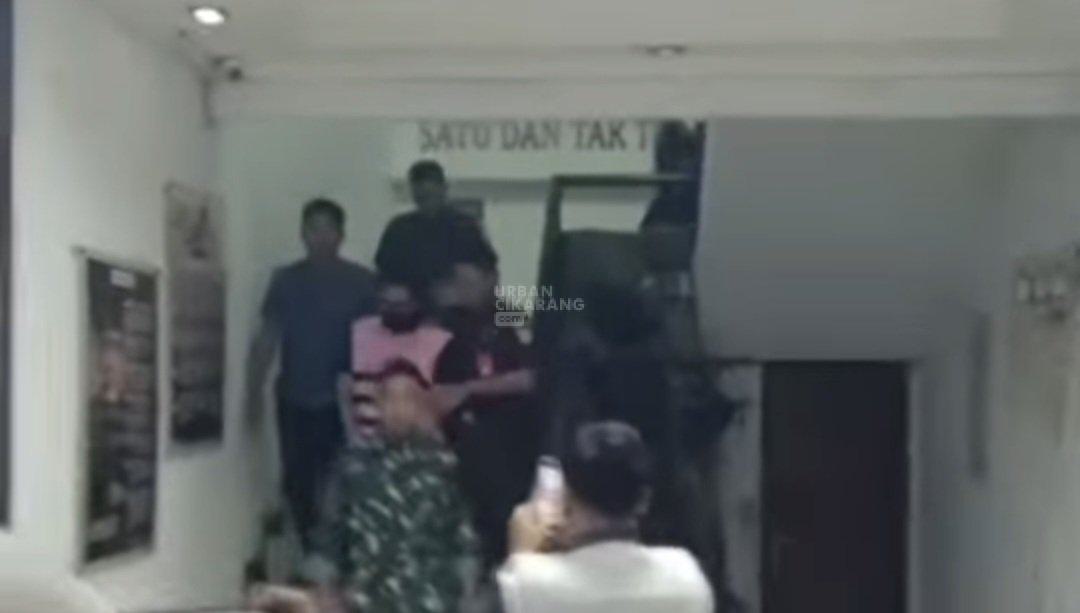 Direktur PDAM Tirta Bhagasasi Ditahan Kejaksaan, Diduga Korupsi Rp4,5 Miliar