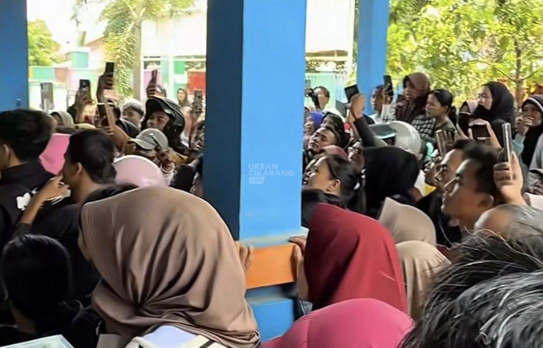 Buntut Siswa SD Meninggal Diduga Jadi Korban Perundungan, Ratusan Orang Tua Geruduk Sekolah