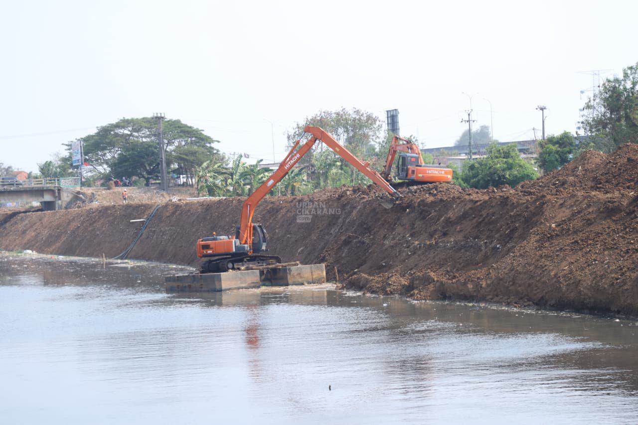Pemkab Bekasi Normalisasi Kali CBL Sepanjang 16 Kilometer, Ditargetkan Rampung Desember 2026