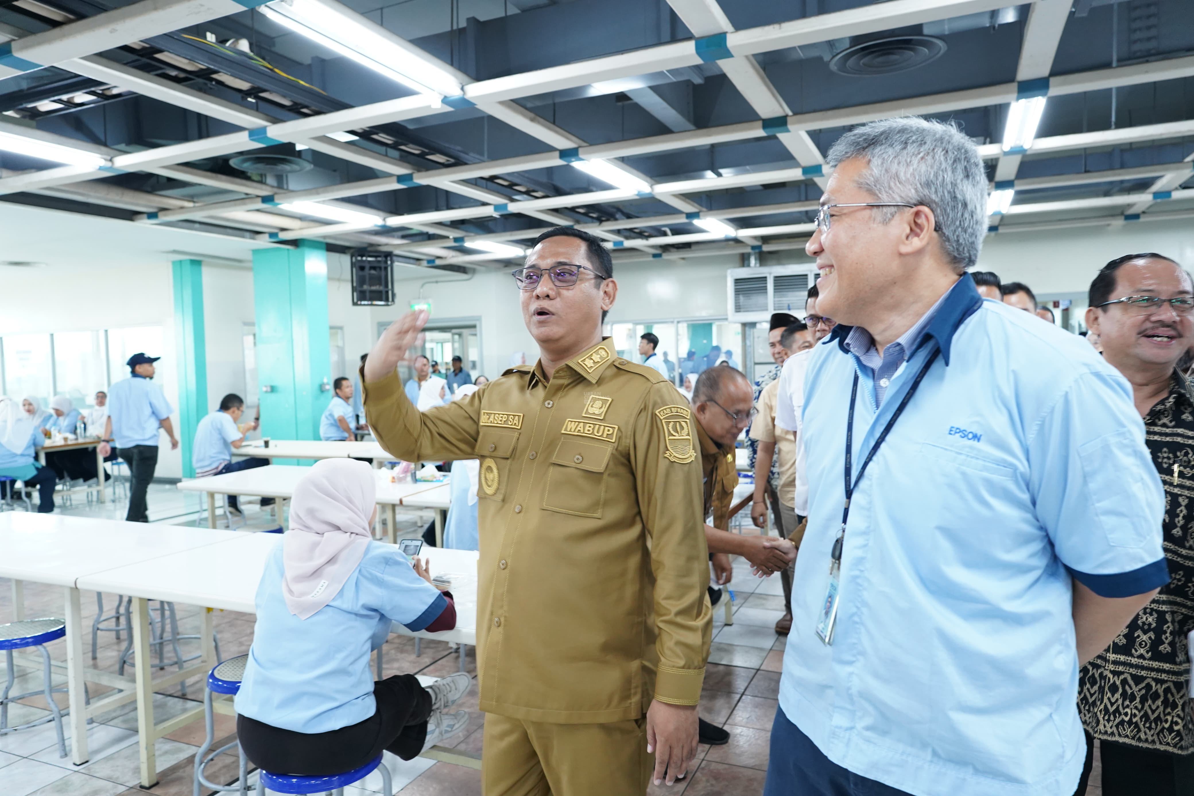 Wakil Bupati Kunjungi PT Epson dan PT Aisin Serap Aspirasi Pengusaha dan Dorong Penyerapan Tenaga Kerja Lokal
