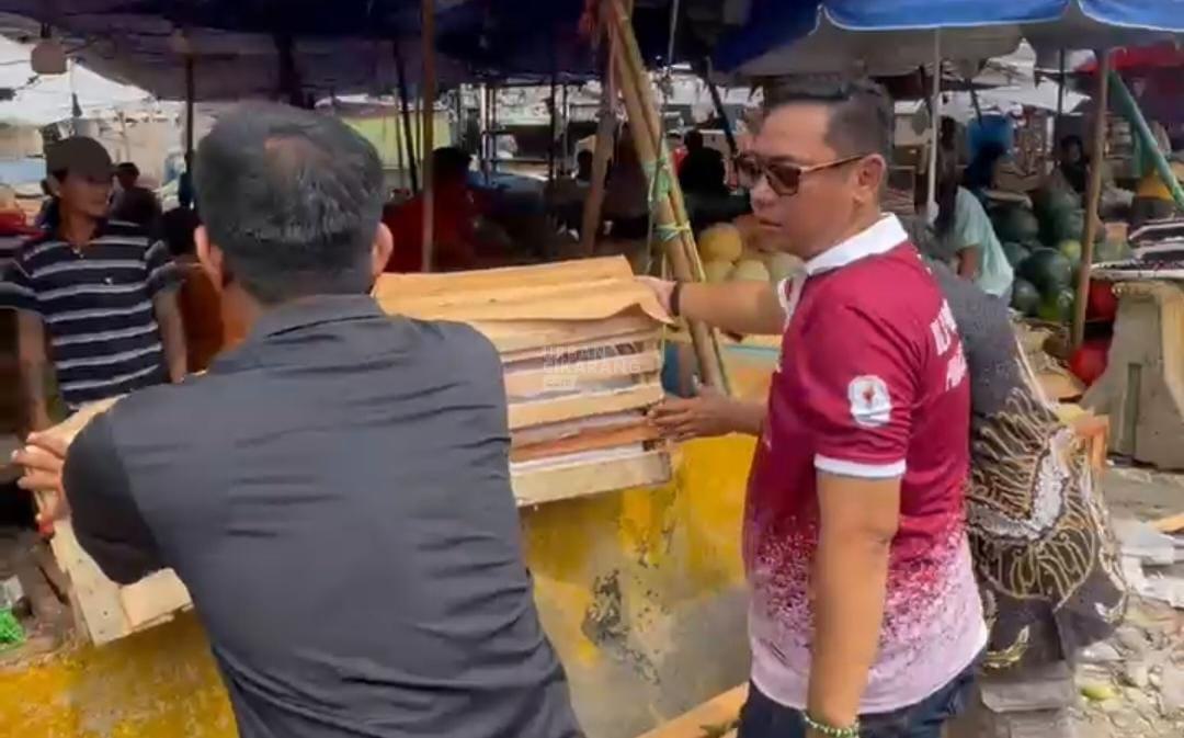 Pasar Cikarang Tak Kunjung Tertib, Bupati Asep Ancam Beri Sanksi Kepala Dinas dan Jajarannya