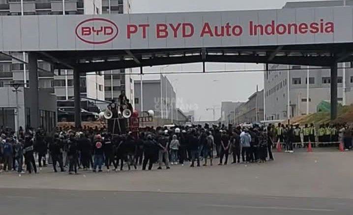 Pabrik Mobil Listrik BYD di Subang Didemo Ormas, Tuntut Pekerjaan hingga Pengelolaan Limbah