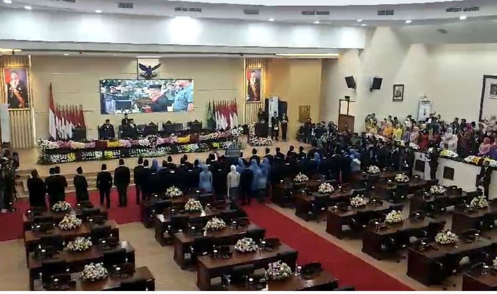 55 Anggota DPRD Kab. Bekasi Periode 2024-2029 Resmi Dilantik