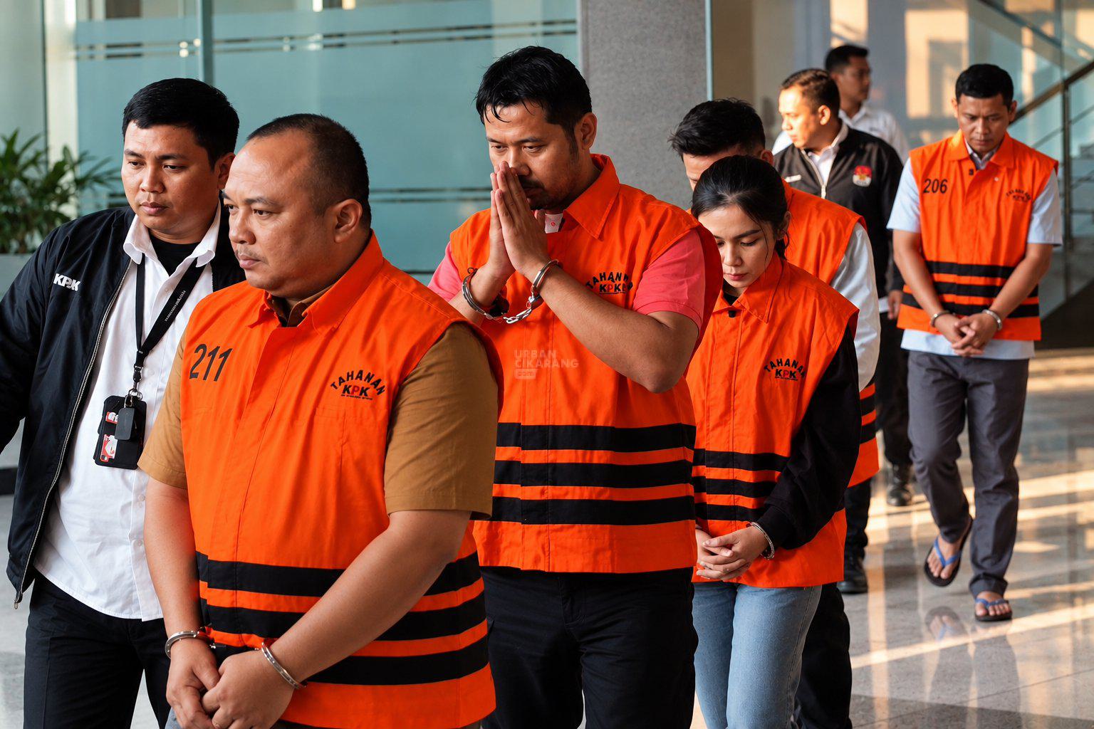 Dana untuk Korban Bencana Diduga Dikorupsi, KPK OTT Pejabat BNPB hingga Sita Rp1,4 Miliar dan Emas